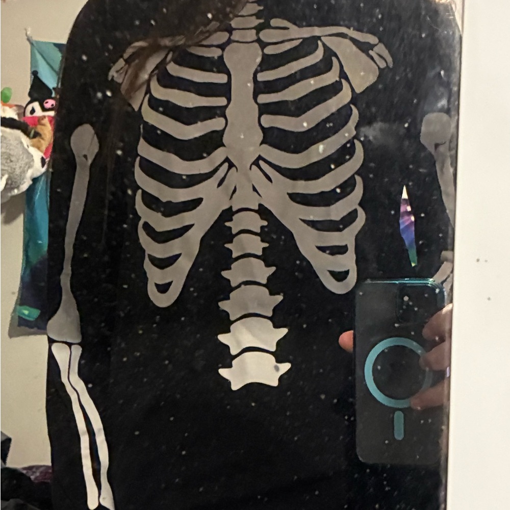 Medium Black Long Sleeved Skeleton T-Shirt